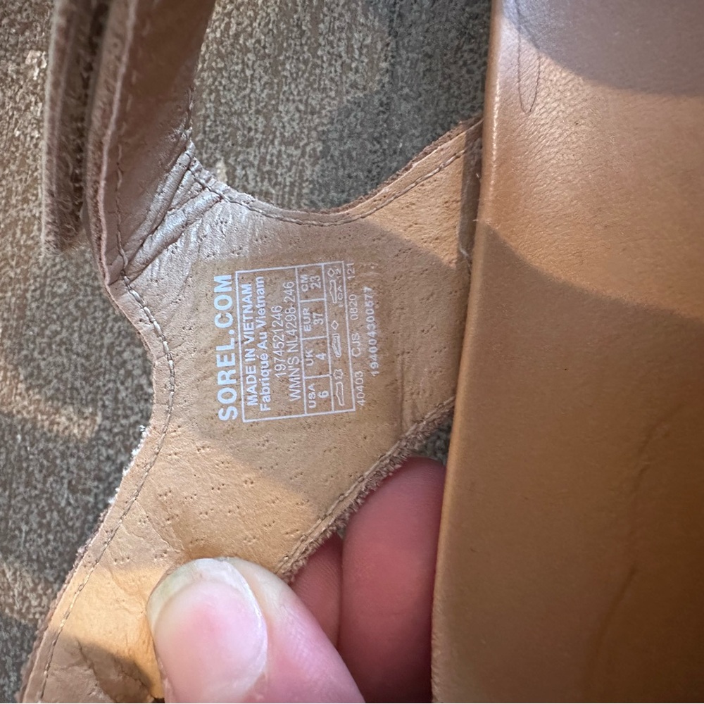 Sorel Women's Roaming Multi-Strap Sandals - Picture 7 of 7